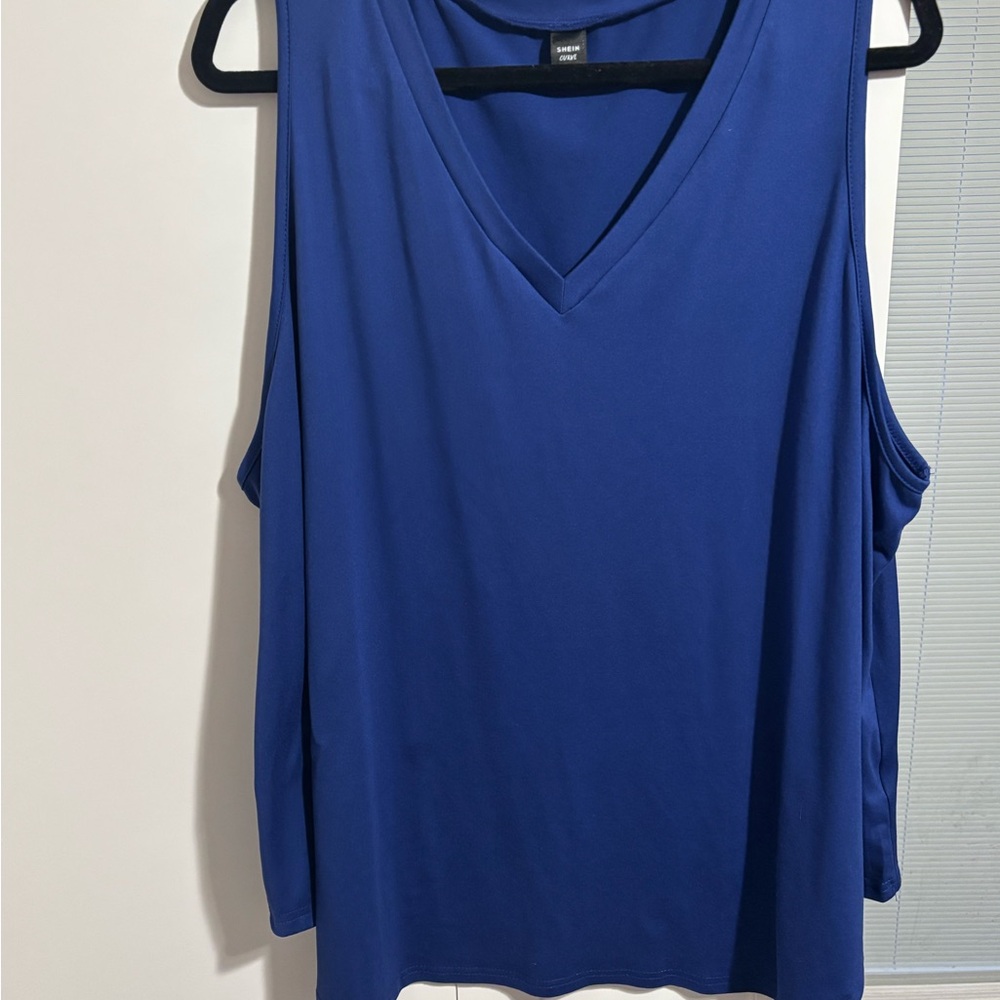 SHEIN Blue Relaxed Sleeveless Tank Top